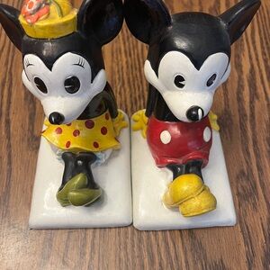 Disney Black and Yellow Minnie and Mickey Bookends